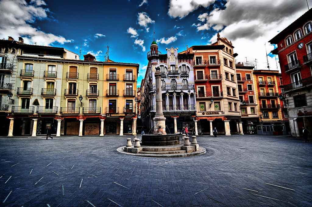 1024px-Plaza_del_Torico_(Teruel) (1)